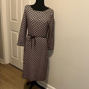 Sharagano Brown and White Sheath Dress 3/4 Sleeve Bateau Neckline